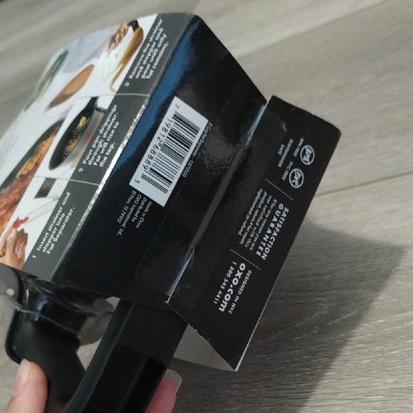 OXO Good Grips Fat Separator with Black Handle - Picture 10 of 13